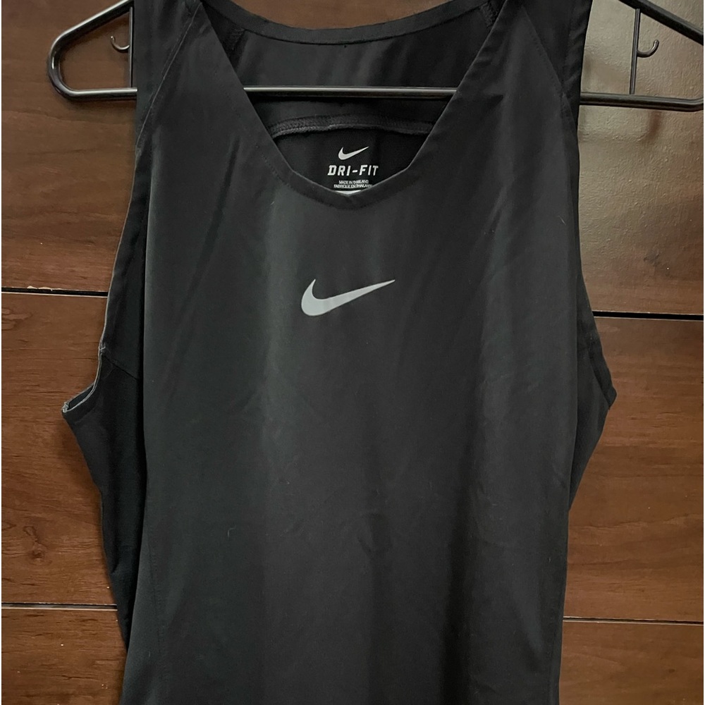 Nike tank top